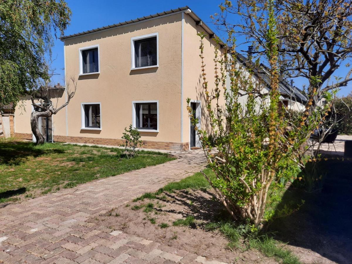 Le Clos Des Feugrais Saint-Aubin-lès-Elbeuf Eksteriør bilde